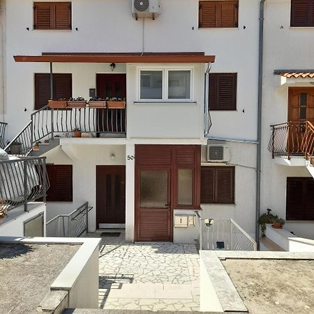 Family Apartment Romina Vrsar Buitenkant foto