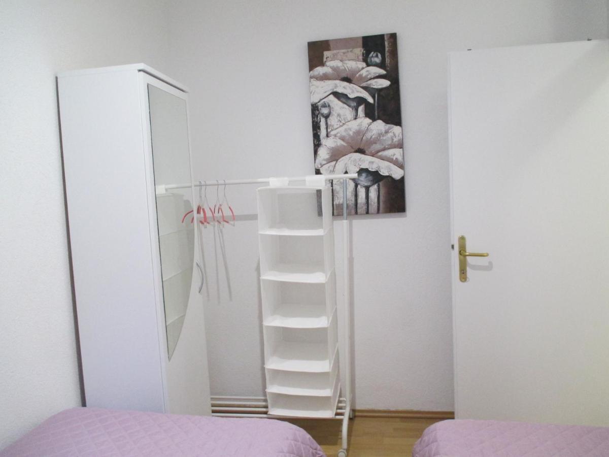 Family Apartment Romina Vrsar Buitenkant foto