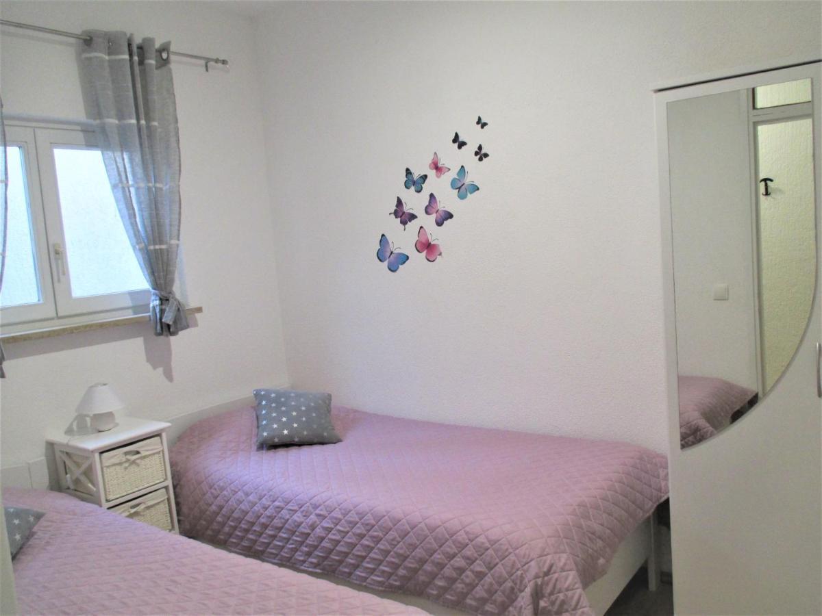 Family Apartment Romina Vrsar Buitenkant foto