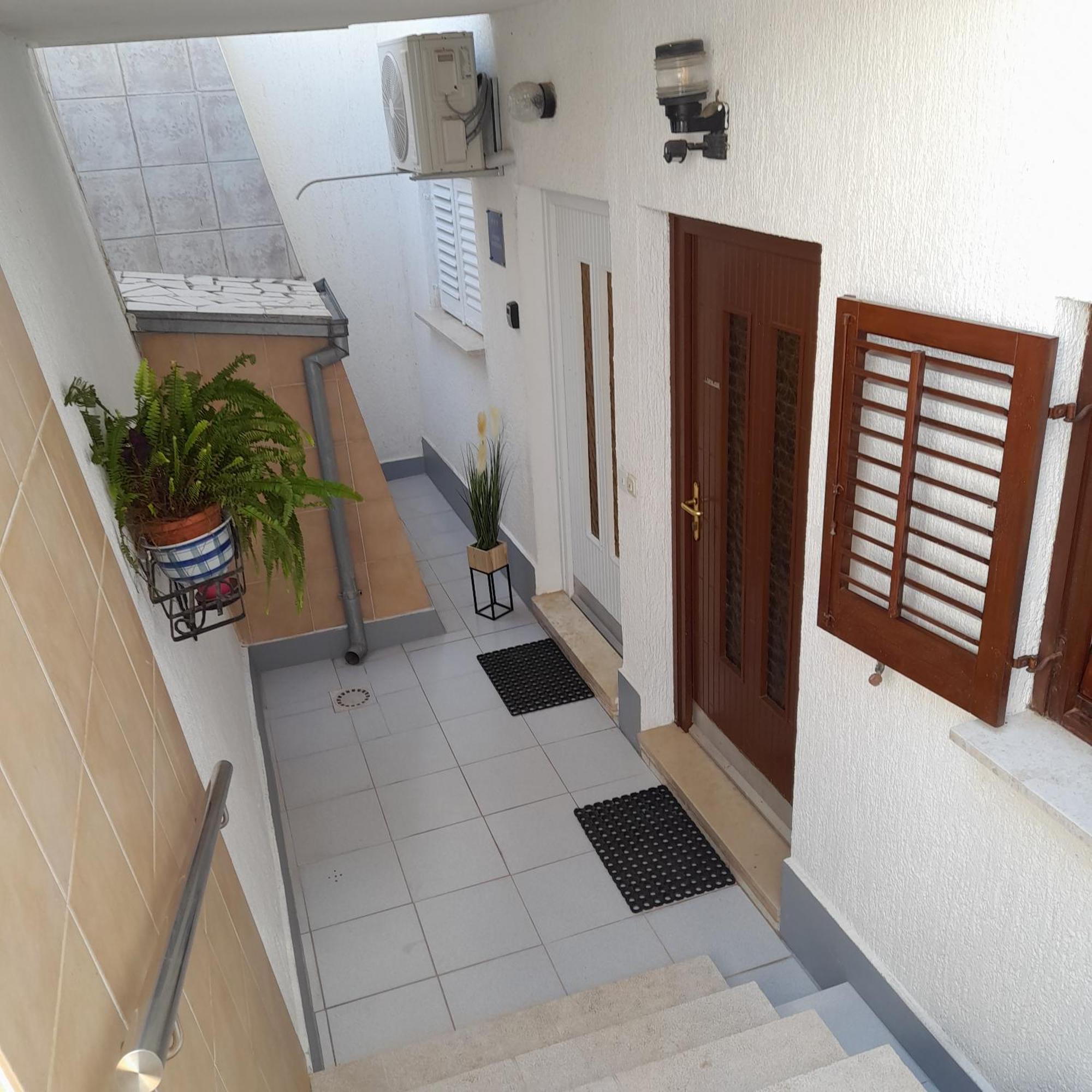 Family Apartment Romina Vrsar Buitenkant foto
